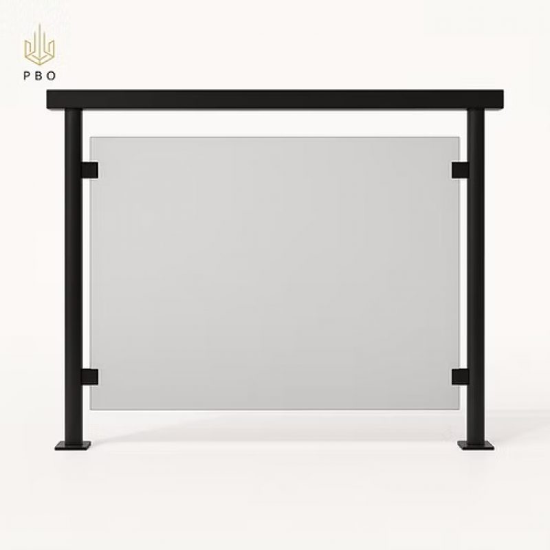 BALUSTRADES DE BALCON MÉTALLIQUES