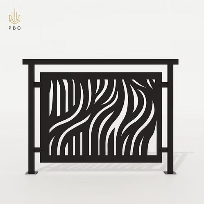 BALUSTRADES DE BALCON MÉTALLIQUES